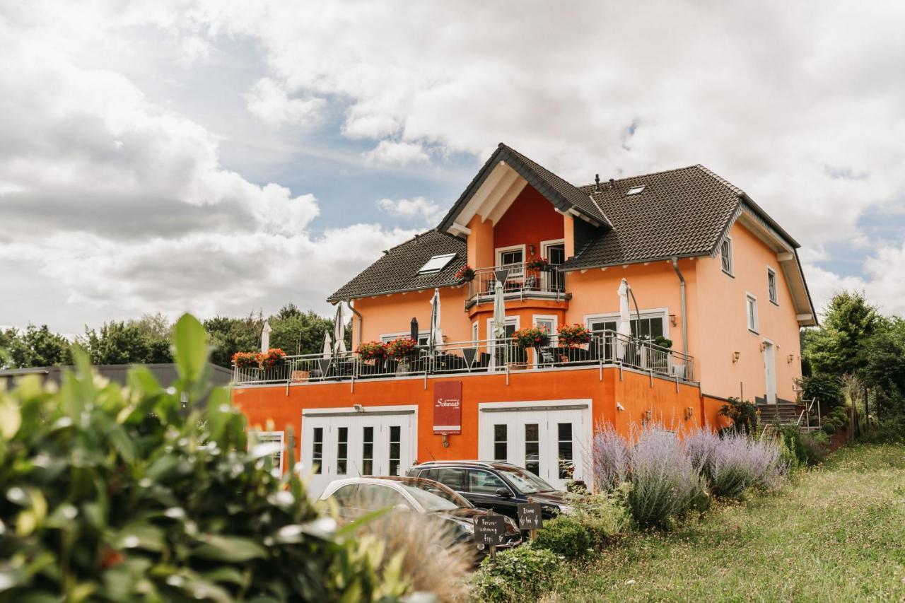 Wein- Und Gaestehaus Schwaab&Sohn Erden Exterior foto
